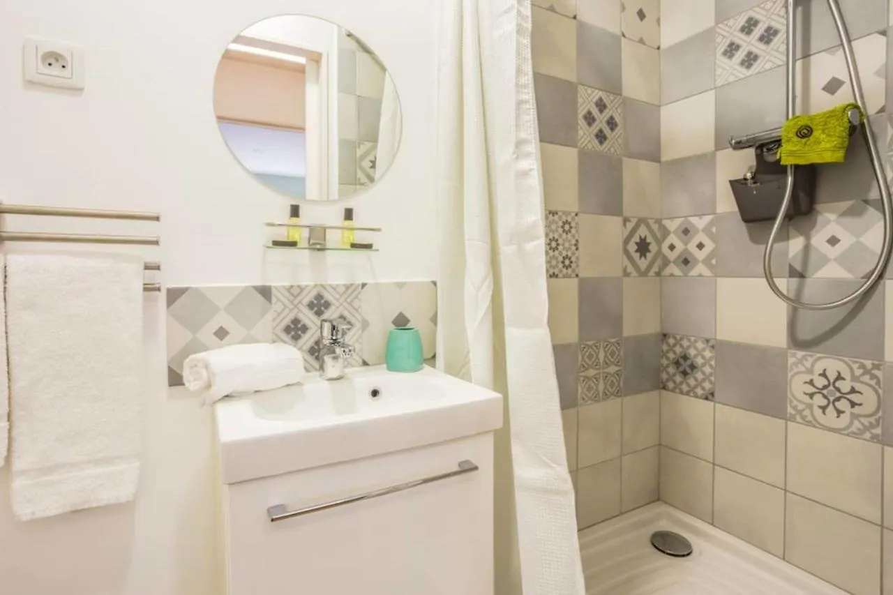 Guestready - Cozy Escape In The Heart Of Vieux-Lyon Apartment France